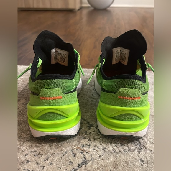 Nike Kids' Lime Green and Black Sneakers (GS) - Picture 4 of 8